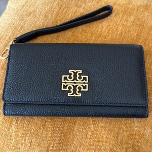 Tory Burch wallet/wristlet